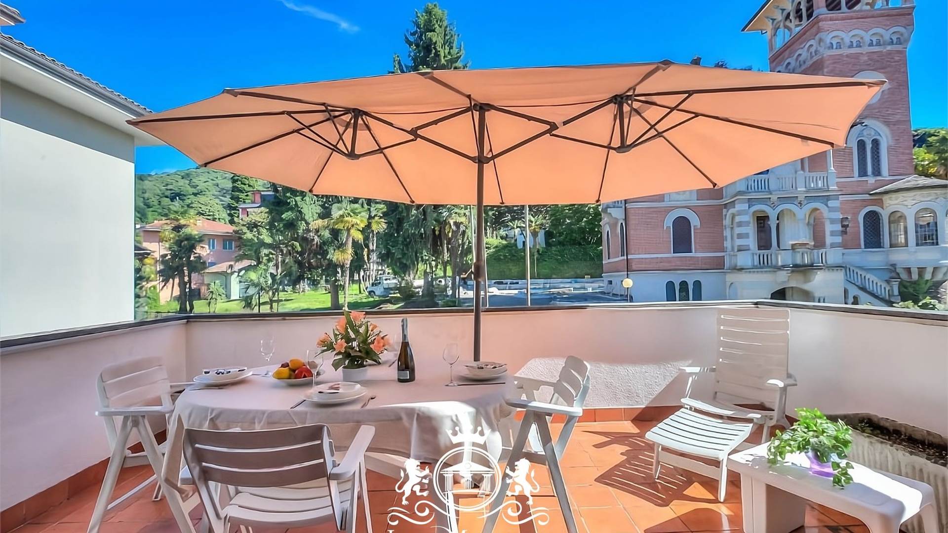 BORROMEAN PENTHOUSE L'ELEGANZA DEL LAGO MAGGIORE NEL CUORE DI STRESA